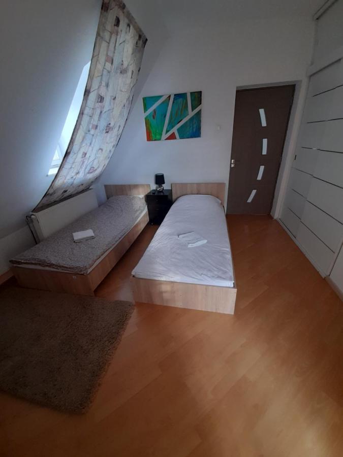 Lara Guest House Sfantu Gheorghe  Exterior photo